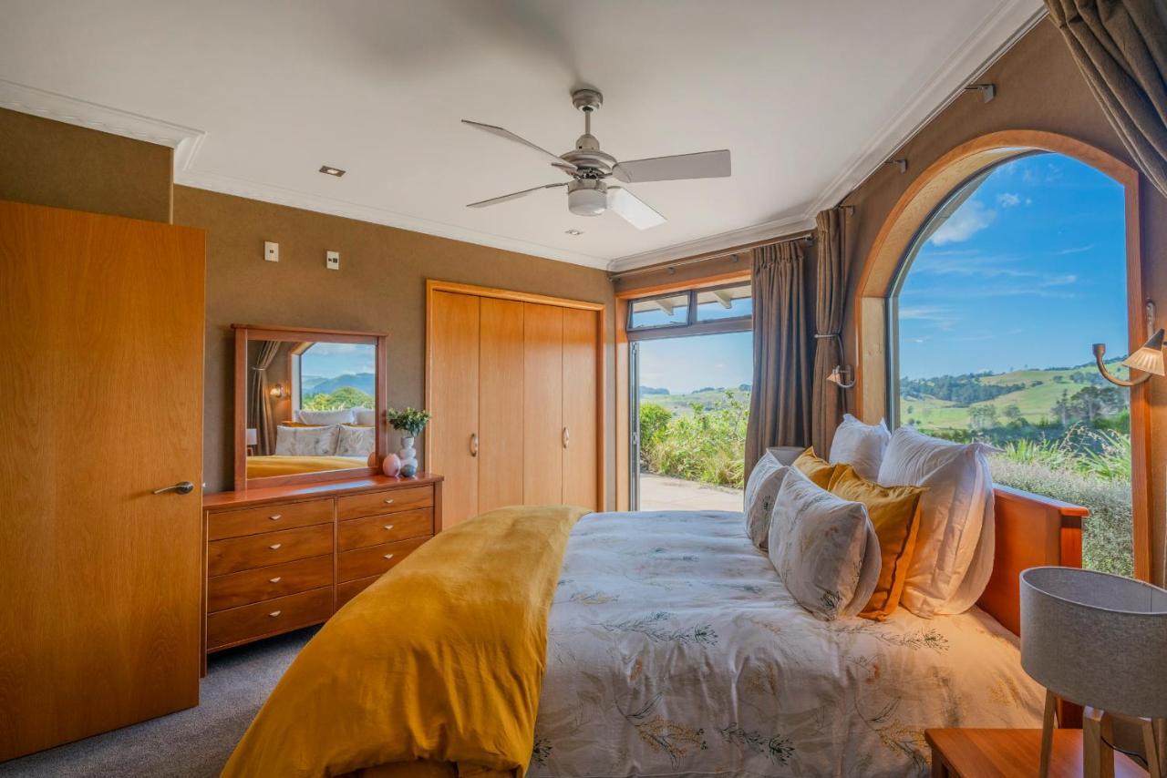 Luxury Country Retreat Appartement Cooks Beach Buitenkant foto